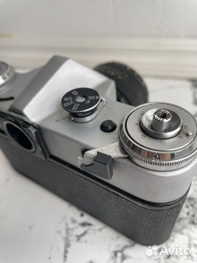 Фотоапарат Зенит-Е + объектив Гелиос 44-2