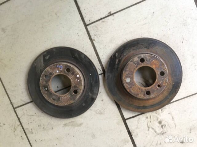 Диск тормозной передний golf 2 jetta 2