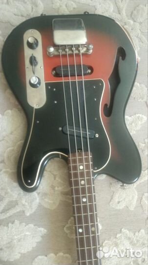 Бас гитара
