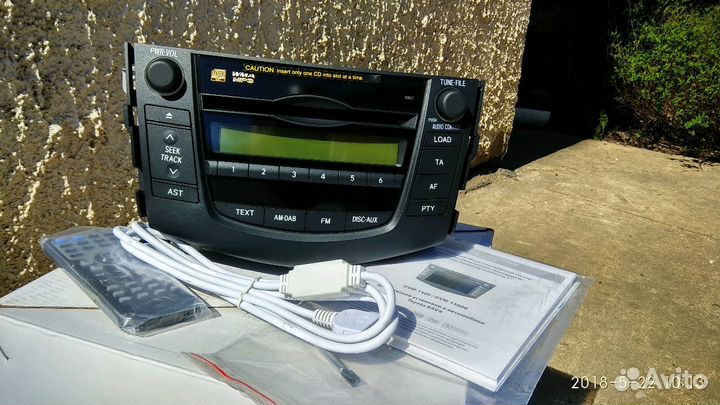 Новая штатная оригинальная магнитола Тойота Рав 4