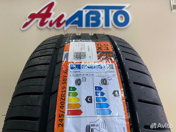 Tracmax X-Privilo TX3 245/40 R19 98Y