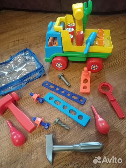 Детские игрушки