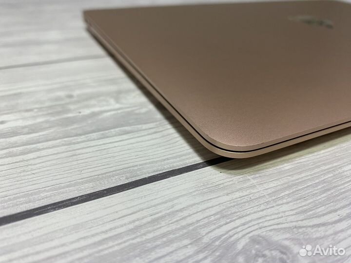 Macbook air m1 13