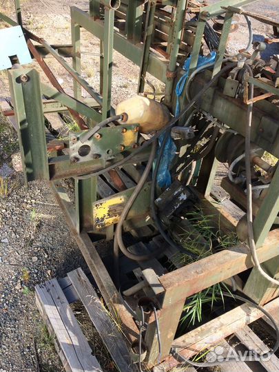 Станок для производства сетки рабицы