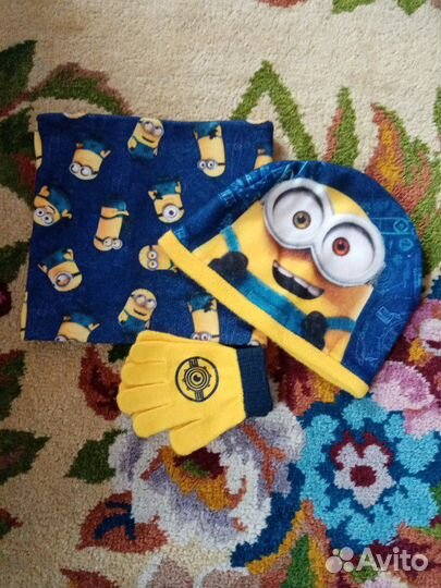 Шапки, варежки, перчатки, шарфы