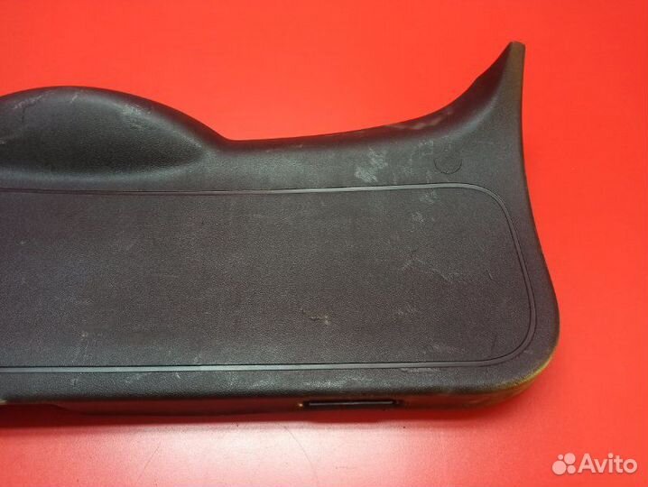 Обшивка двери багажника Ford Focus CB4 qqdb 2009