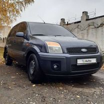 Ford Fusion 1.6 MT, 2008, 235 000 км, с пробегом, цена 420 000 руб.