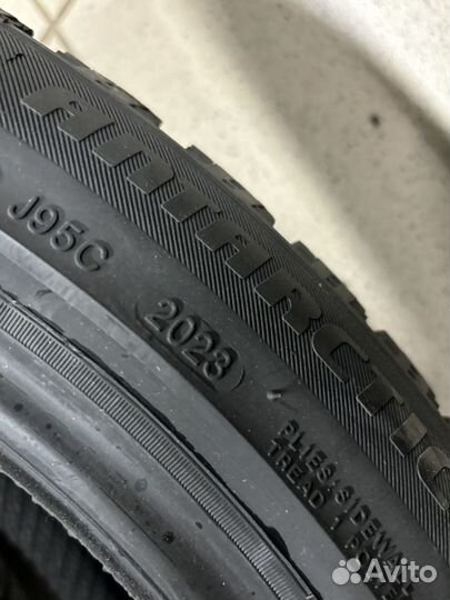 Zeta Antarctica Ice 225/45 R17 94H