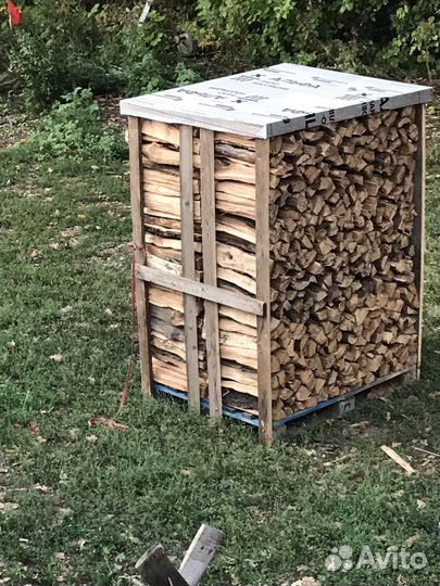 Дрова дуб 2куба на поддоне