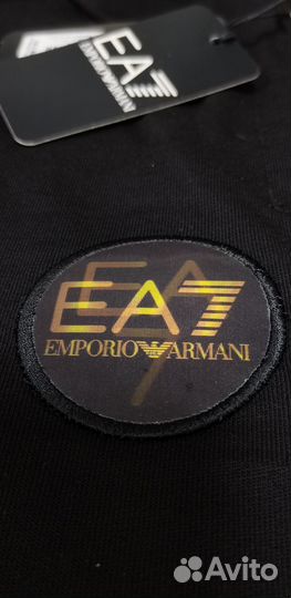 Новая футболка EA7 Emporio Armani ориг