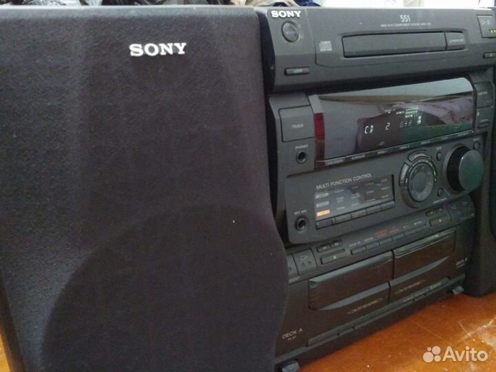 Sony 551, Japan. England