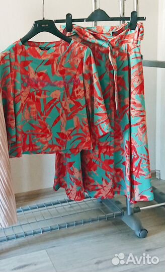 Юбка с блузкой Marciano by Guess