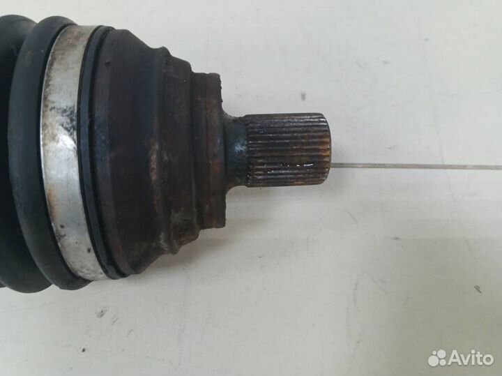 Привод передний правый Skoda Octavia A7 2013