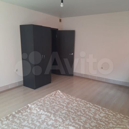 2-к. квартира, 45 м², 1/1 эт.