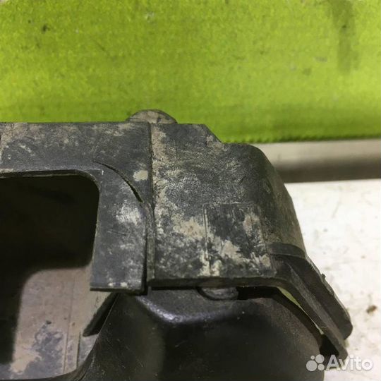 Ручка двери внутренняя правая Фольксваген Гольф