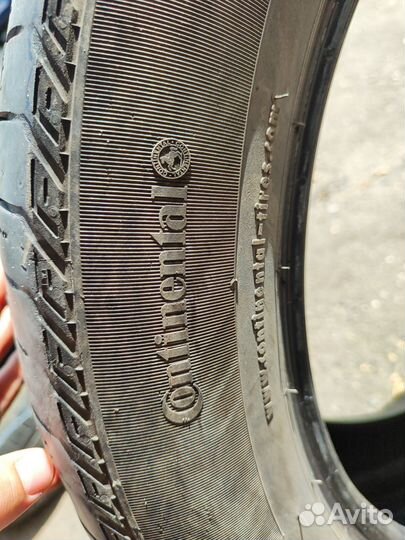 Continental AllSeasonContact 235/55 R19