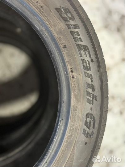 Yokohama BluEarth-A AE51H 215/55 R17