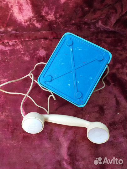Старый телефон игрушечный СССР пластик