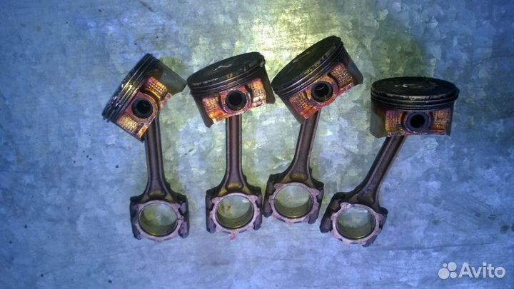 Mitsubishi outlander 1 2.4 поршень с шатуном