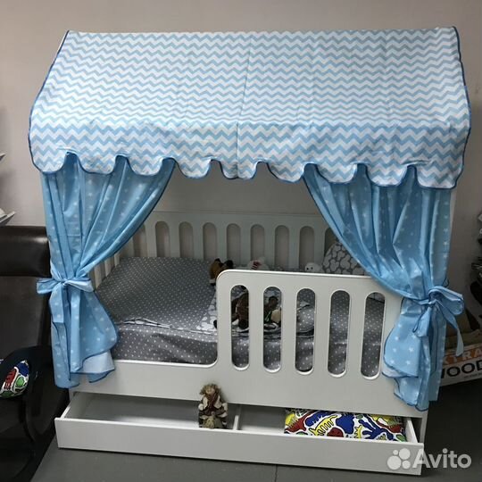 Детская кровать Домик с ящиком