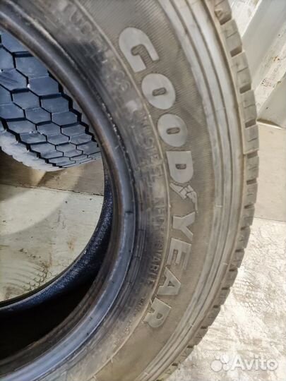 Грузовая шина бу 215 75 R17.5 Goodyear