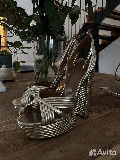 Босоножки Aquazzura