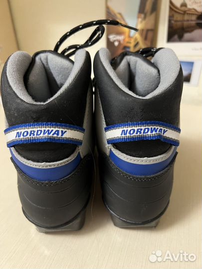 Лыжные ботинки детские 39р