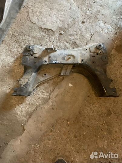 Балка подвески передняя Nissan Note 1.4 2007