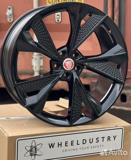 Кованые диски R21 Jaguar F-Pace SVR