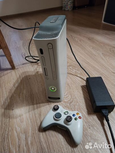 Xbox 360 fat + moral Kombat