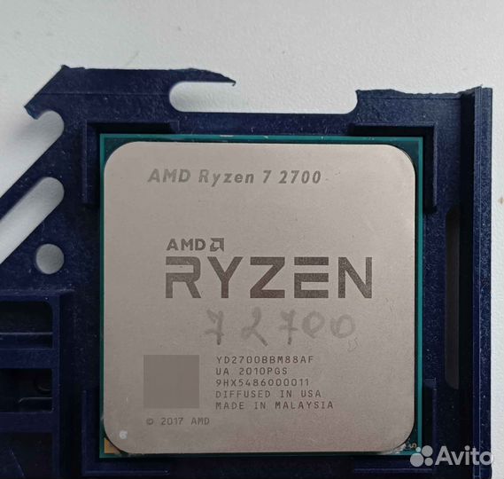 Процессор AMD Ryzen 7 2700
