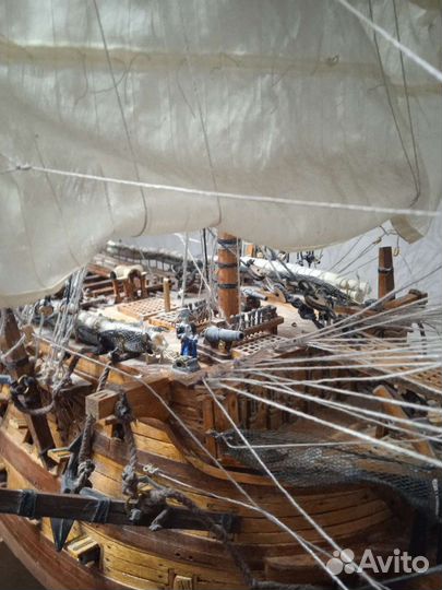 Сборная модель корабля