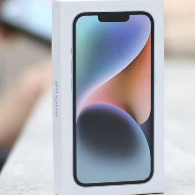 iPhone 14, 128 ГБ, SIM + eSIM
