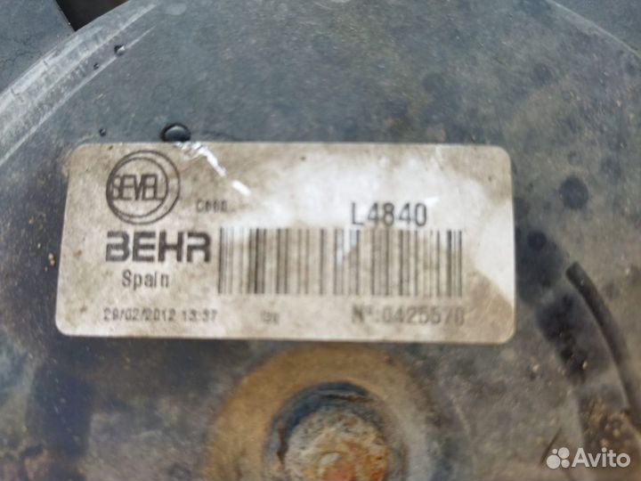 Диффузор в сборе с вентиляторами Ситроен Джампер