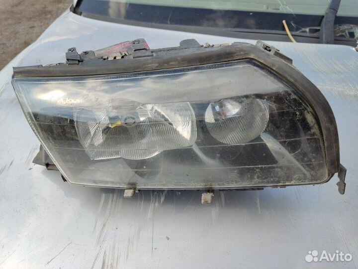 Фара правая Volvo S80 седан 2.8 T6 B6284T 272Л.С