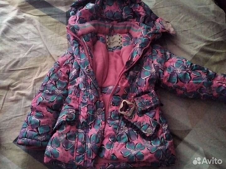 Куртки на девочку