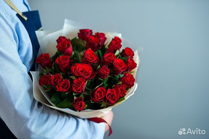 Букет из 25 / 51роз в оформлении