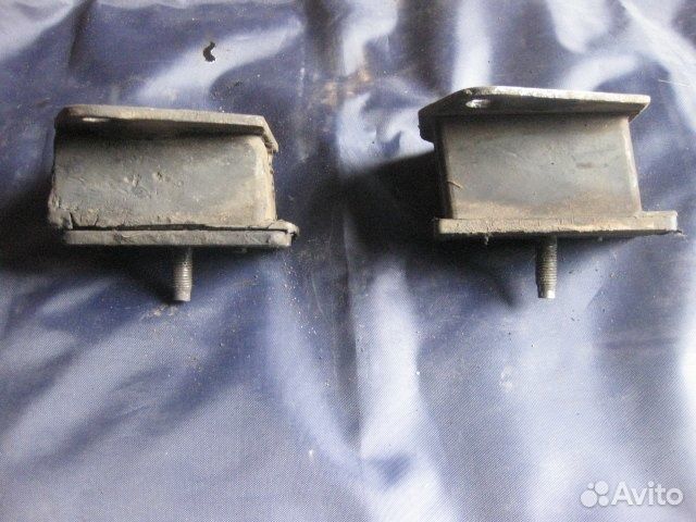 Подушка двигателя 6G72 Mitsubishi Pajero