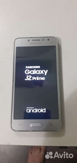 Телефон Samsungj2prime