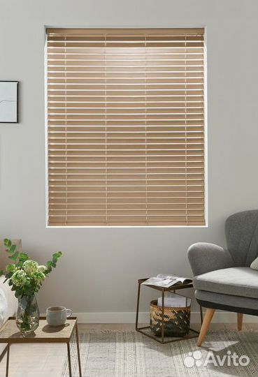 Жалюзи горизонтальные деревянные