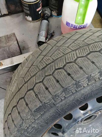 Gislaved Soft Frost 2 205/60 R16