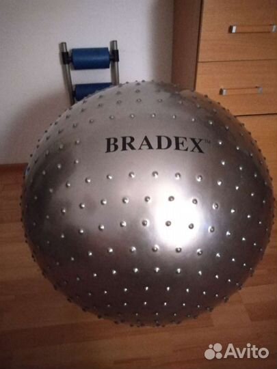 Гимнастический мяч