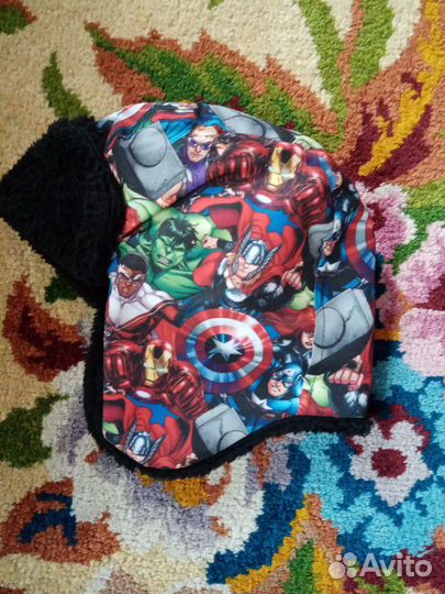 Шапки, варежки, перчатки, шарфы