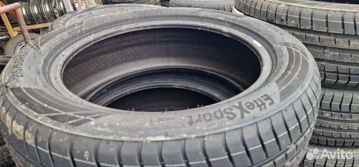 Triangle EffeXSport TH202 215/55 R18