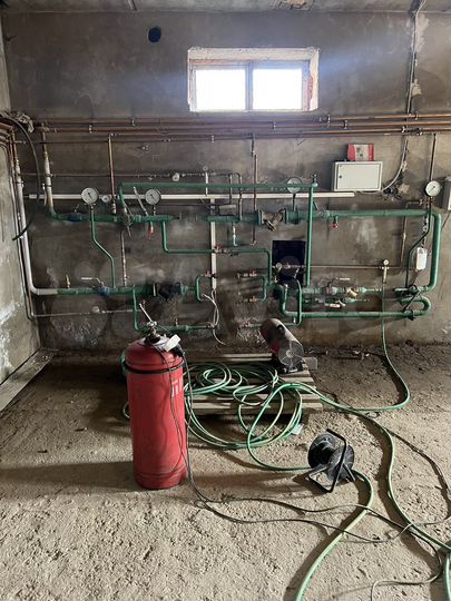 Коттедж 560 м² на участке 15 сот.