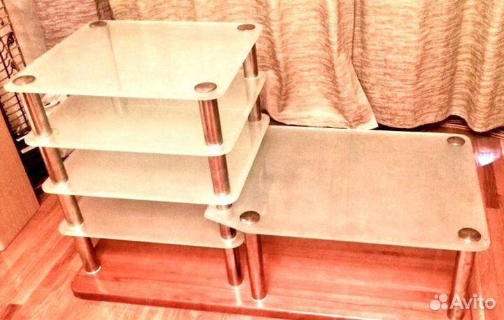 Корзины для белья, Стойка стеклянная под TV, полка