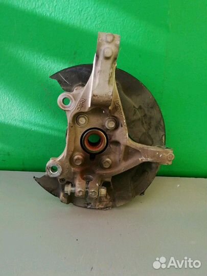 Кулак поворотный правый Форд Мондео 5