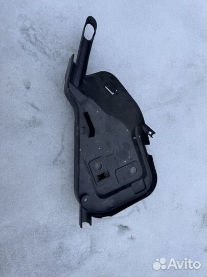 Кронштейн замка багажника ford fusion