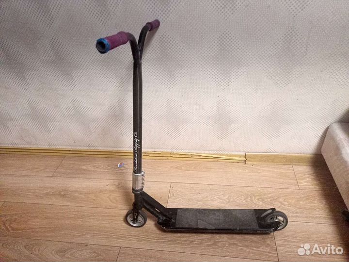 Трюковой самокат