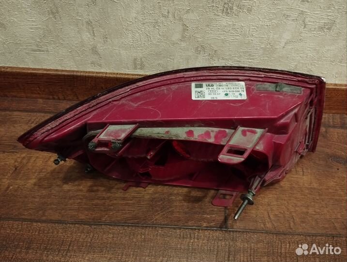 Задние фонари Audi A6 C6 седан